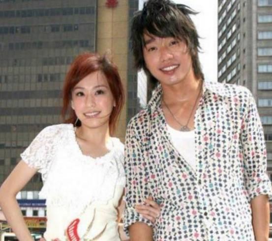 你追哪些明星网红英语,Celebrity and Influencer Chasing: A Glimpse into Modern Pop Culture Obsession