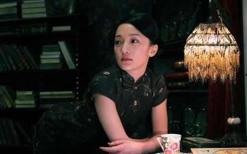 明星网红战地记者名单,揭秘明星网红战地记者的勇敢身影