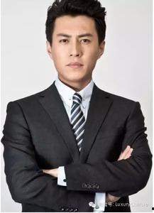 靳东最新电视剧,权谋风云，智斗巅峰