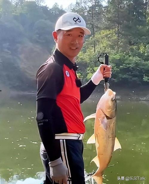 明星网红在钓鱼是谁,揭秘明星网红的垂钓时光