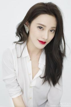 杏眼的明星网红是谁,揭秘拥有杏眼明星网红的神秘面纱