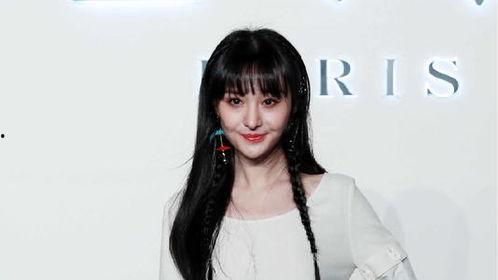 明星网红谁赚的多些,揭秘明星网红收入排行，谁才是吸金王？