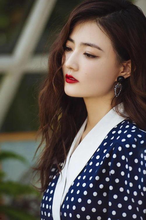 内江明星网红姐姐是谁,闪耀城市之光，引领潮流风尚