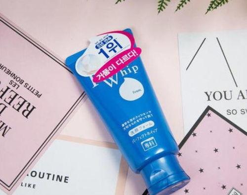 明星网红公认洗面奶,揭秘公认洗面奶的护肤秘籍