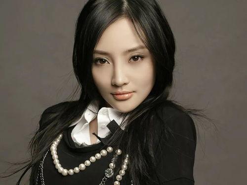 带过糖水燕窝的明星网红,美容养颜新宠儿