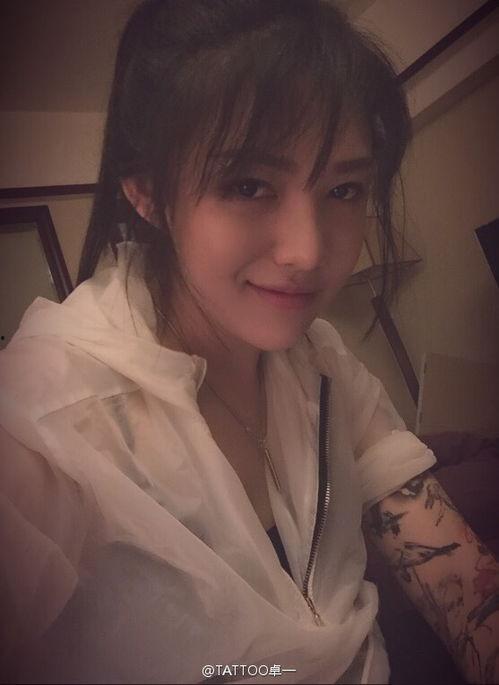 明星网红的纹身图案女生,明星网红的个性宣言与时尚潮流