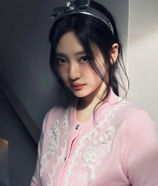 女明星网红怎么火的,揭秘火速爆红的秘密法则