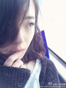 用小米手机的明星网红,明星网红倾情演绎科技与时尚的完美融合