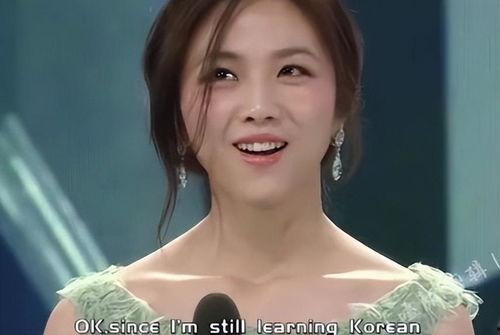 大小脸明星网红有哪些,揭秘网红界的“不对称美学”