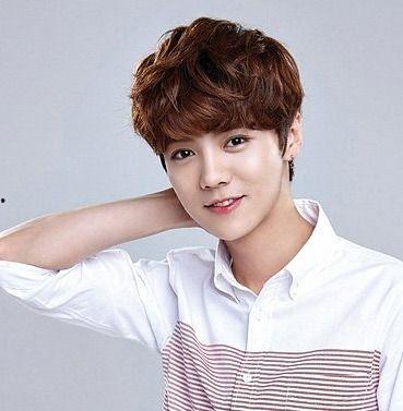 像明星网红的男朋友,揭秘明星网红男友的神秘魅力