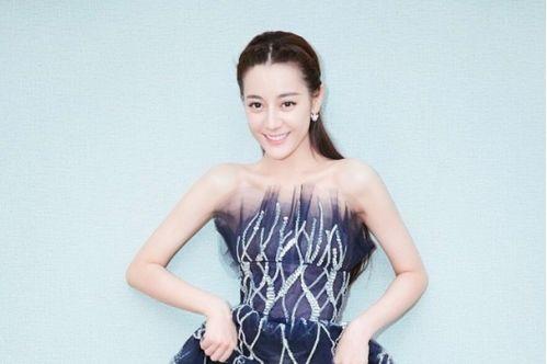 明星网红出场了多久出道,从初露锋芒到闪耀舞台