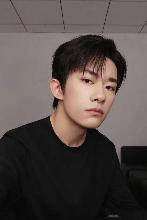 易烊千玺今日瓜