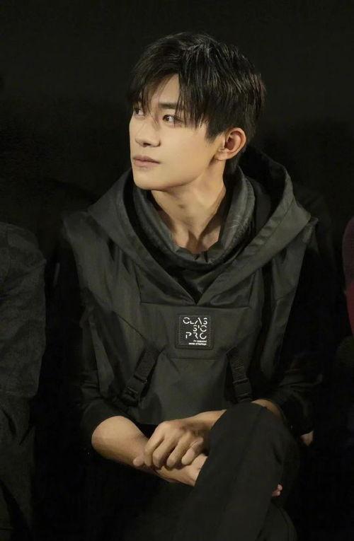 易烊千玺今日瓜