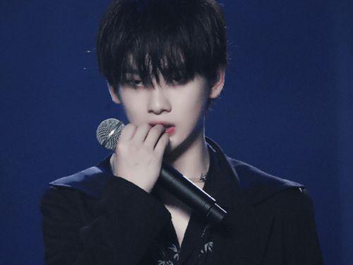 男明星网红文具品牌推荐