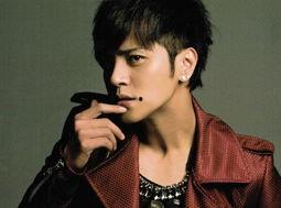 新疆明星网红男是谁,揭秘新疆地区人气爆棚的流量担当