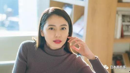 东安明星网红排名前十,揭秘前十明星网红的璀璨魅力