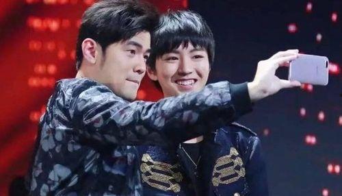 失控歌曲明星网红有哪些,揭秘明星网红们的疯狂世界